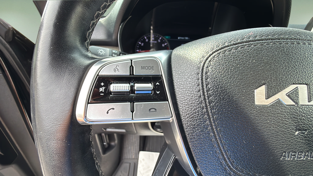 Used 2022 Kia Telluride SX w/ Nightfall Edition Package AWD/4WD image 29