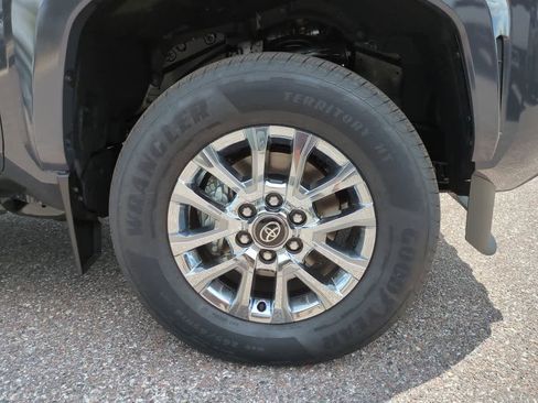 New 2026 Toyota Tacoma Limited AWD/4WD image 11