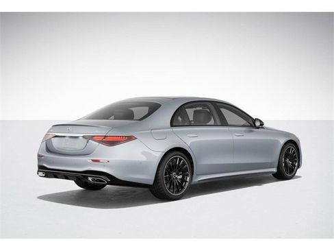 New 2025 Mercedes-Benz S 580 4MATIC Sedan image 21