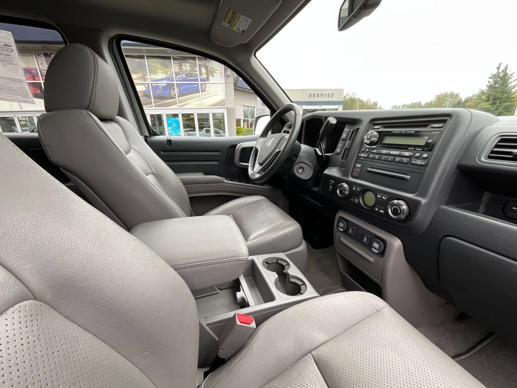 Used 2014 Honda Ridgeline RTL image 18