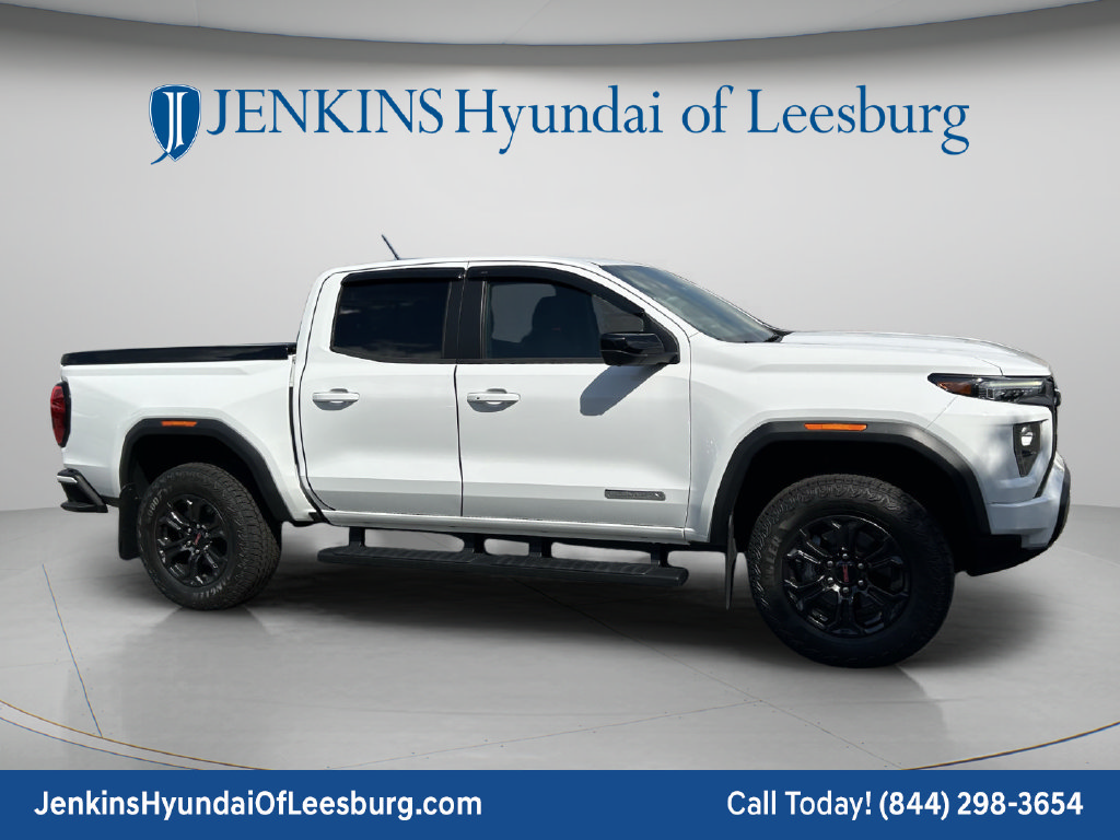 Used 2024 GMC Canyon Elevation w/ Convenience Package RWD image 2