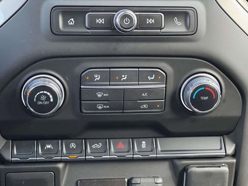Used 2025 Chevrolet Silverado 1500 Custom AWD/4WD image 5