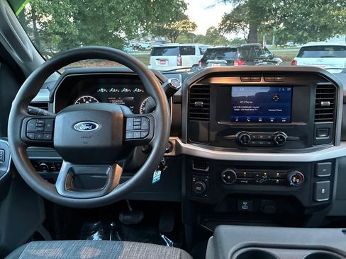 Used 2023 Ford F150 XLT image 14