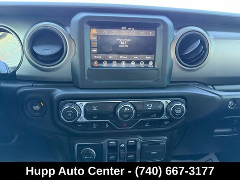 Used 2021 Jeep Wrangler Unlimited Sport AWD/4WD image 15