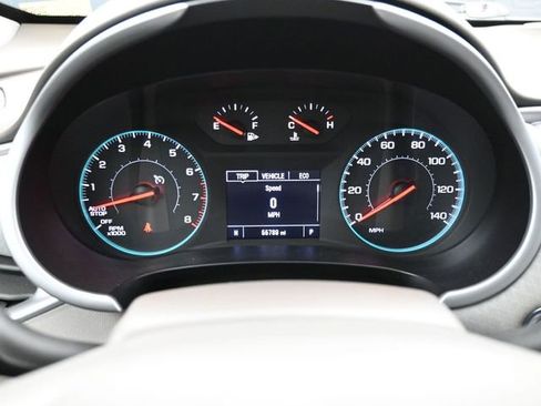 Used 2024 Chevrolet Malibu LT image 11