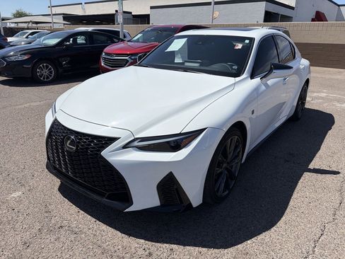 Used 2024 Lexus IS 300 F Sport AWD/4WD image 4