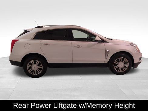Used 2015 Cadillac SRX Luxury image 2