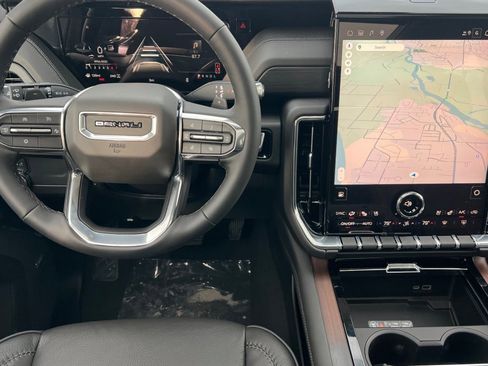 New 2026 GMC Yukon XL Denali w/ Sun & Power Step Package image 11