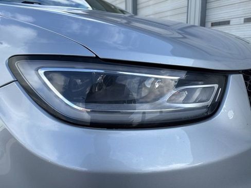 Used 2023 Chrysler Pacifica Limited image 13