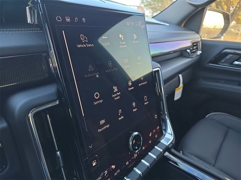 New 2026 GMC Yukon XL Elevation w/ LPO, Floor Liner Package image 22