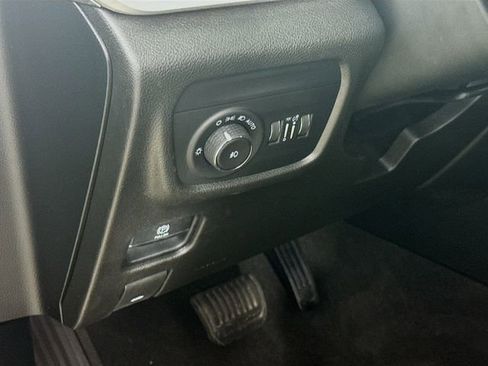 Used 2021 Jeep Grand Cherokee L Limited image 14