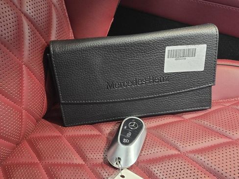 Used 2022 Mercedes-Benz S 580 4MATIC Sedan image 25