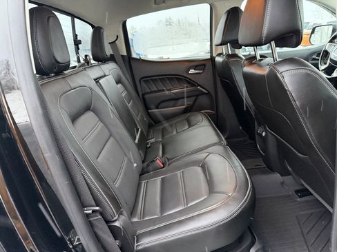 Used 2022 GMC Canyon Denali image 23