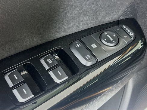 Used 2019 Kia Sportage EX w/ EX Technology Package image 17