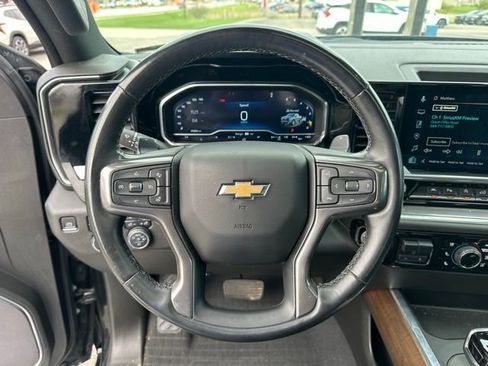 Used 2023 Chevrolet Silverado 1500 High Country w/ High Country Premium Package AWD/4WD image 21