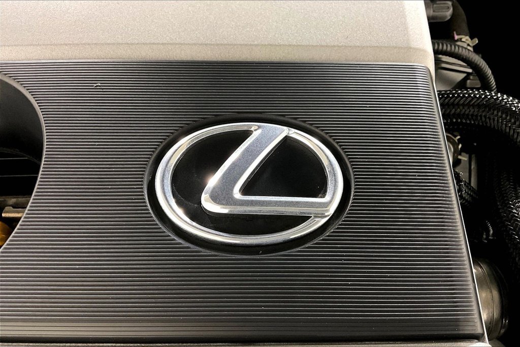 Used 2021 Lexus UX 200 F Sport FWD image 32