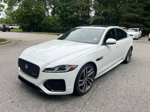 Certified 2024 Jaguar XF R-Dynamic SE RWD image 1