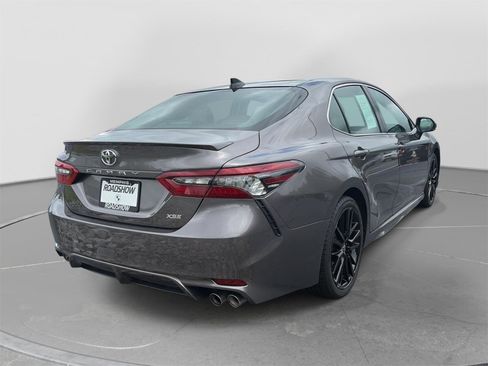 Used 2024 Toyota Camry XSE FWD image 6