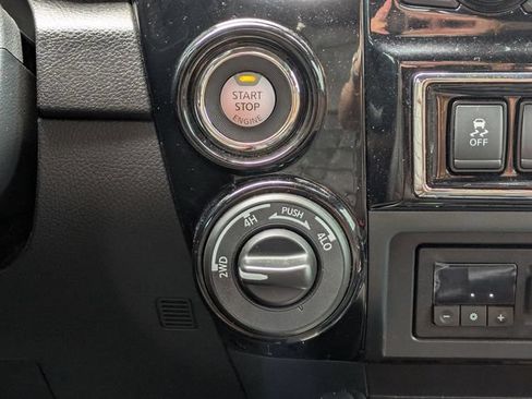 Used 2023 Nissan Titan Platinum Reserve w/ Moonroof Package AWD/4WD image 36