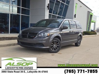 Used 2014 Dodge Grand Caravan SE