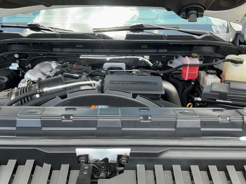 Used 2024 GMC Sierra 2500 AT4 w/ Max Trailering Package AWD/4WD image 21