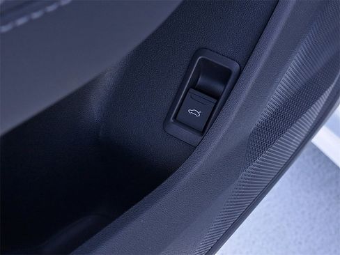 New 2025 Audi A5 2.0T Premium image 21