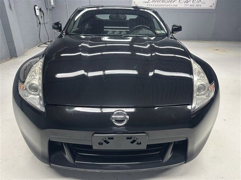 Used 2011 Nissan 370Z Coupe w/ Sport Pkg RWD image 9