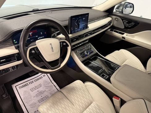 Used 2020 Lincoln Aviator Black Label w/ Dynamic Handling Package AWD/4WD image 4
