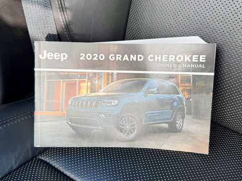 Used 2020 Jeep Grand Cherokee High Altitude AWD/4WD image 40