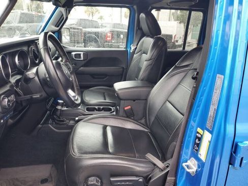 Used 2022 Jeep Wrangler Unlimited Sahara w/ Safety Group image 22