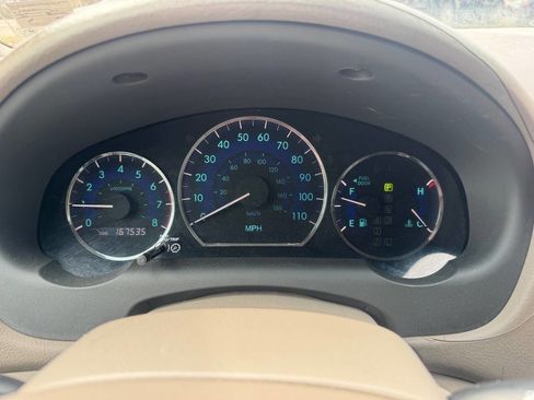 Used 2008 Toyota Sienna XLE 4dr Mini Van image 14