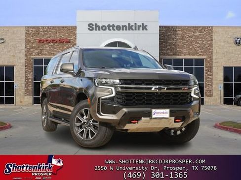 Used 2021 Chevrolet Suburban Z71 w/ Luxury Package AWD/4WD image 1