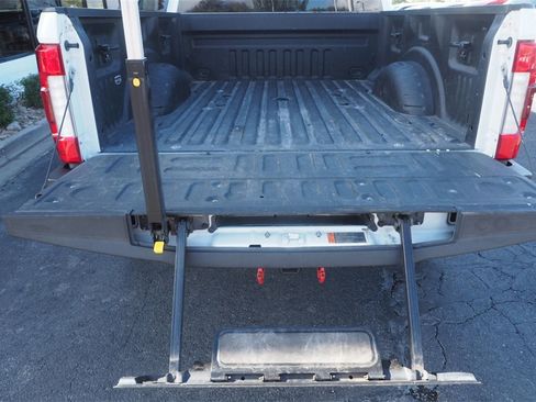 Used 2019 Ford F350 Lariat w/ Lariat Ultimate Package image 22