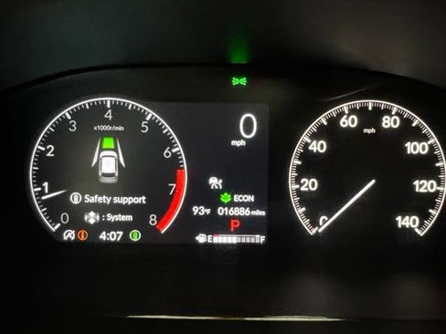 Used 2023 Honda CR-V EX image 11