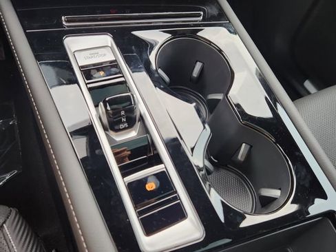 New 2026 Volkswagen Atlas Cross Sport SE image 13