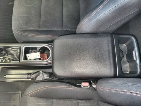Used 2019 Toyota Tacoma TRD Off-Road AWD/4WD image 21