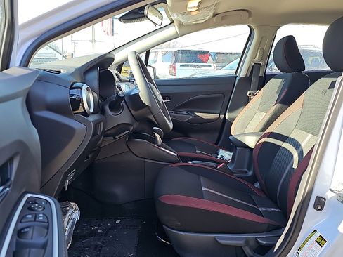 New 2025 Nissan Versa SR w/ Trunk Package image 9