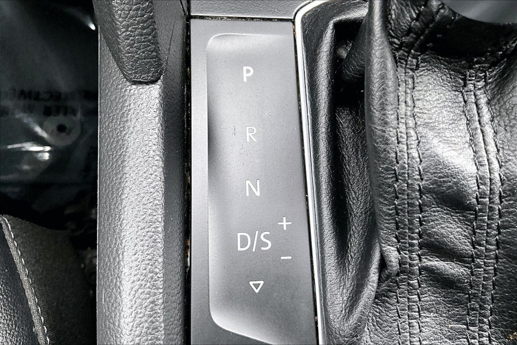 Used 2018 Volkswagen Atlas SE FWD image 15