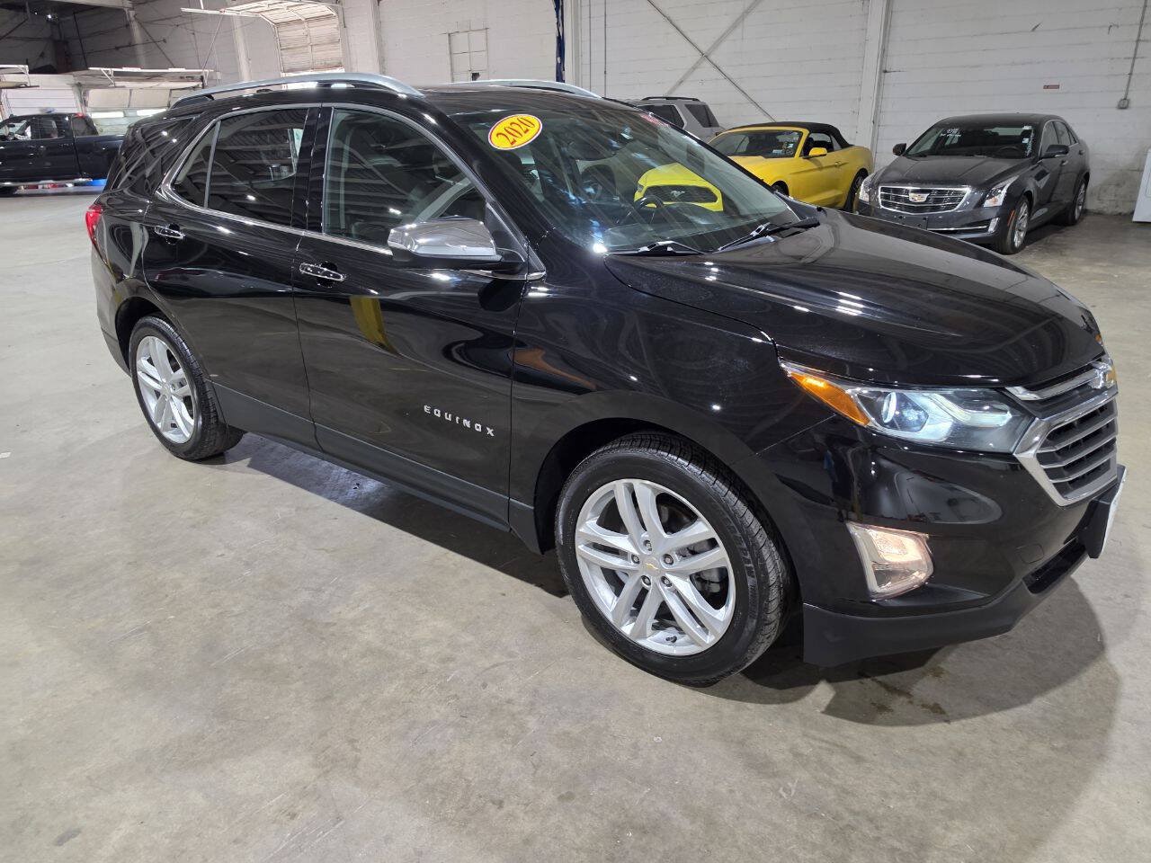 Used 2020 Chevrolet Equinox Premier AWD/4WD image 17