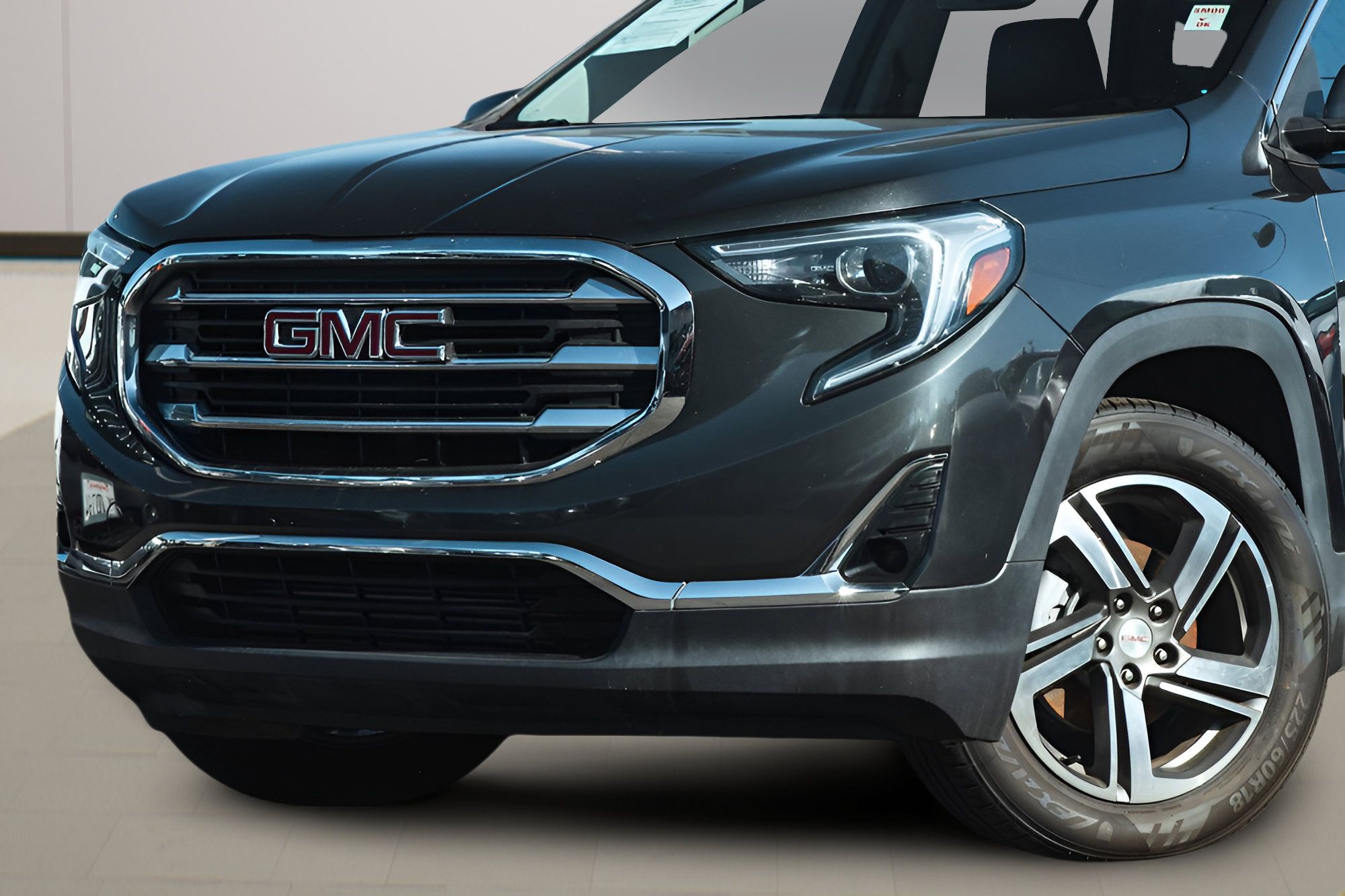Used 2020 GMC Terrain SLT AWD/4WD image 33