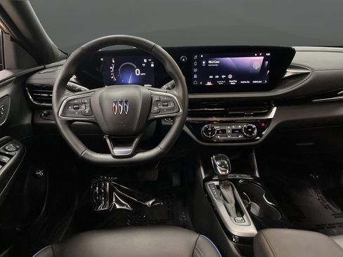 Used 2024 Buick Envista Sport Touring w/ Convenience I Package image 5