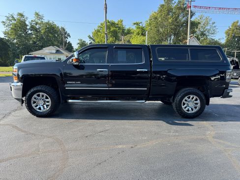 Used 2018 Chevrolet Silverado 2500 LTZ w/ Duramax Plus Package image 4