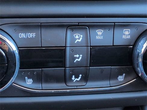 Used 2022 Chevrolet TrailBlazer LT w/ Convenience Package image 24