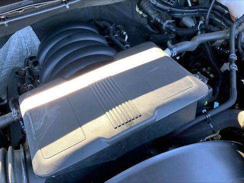 Used 2024 GMC Sierra 2500 AT4X image 32