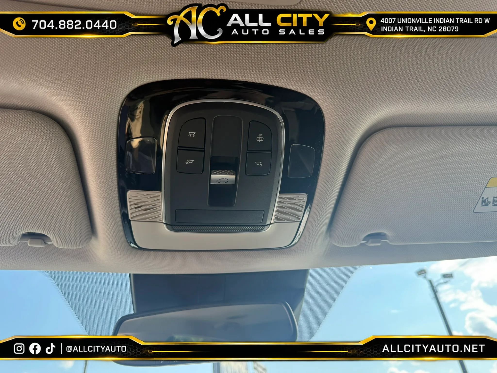 Used 2021 Hyundai Palisade SEL w/ Convenience Package FWD image 39