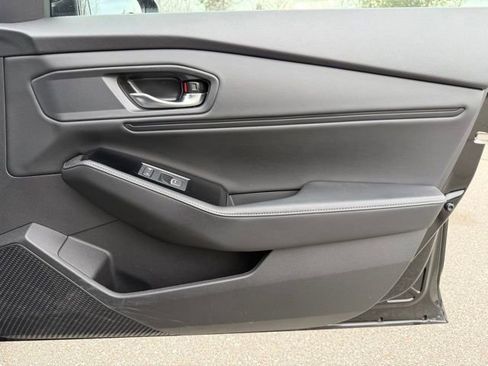 Used 2024 Honda Accord Touring image 43