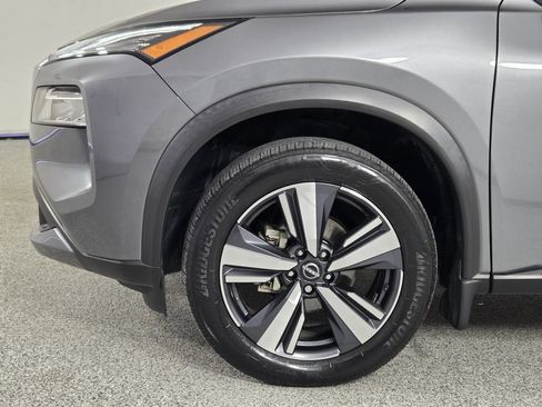 Used 2023 Nissan Rogue SL FWD image 8