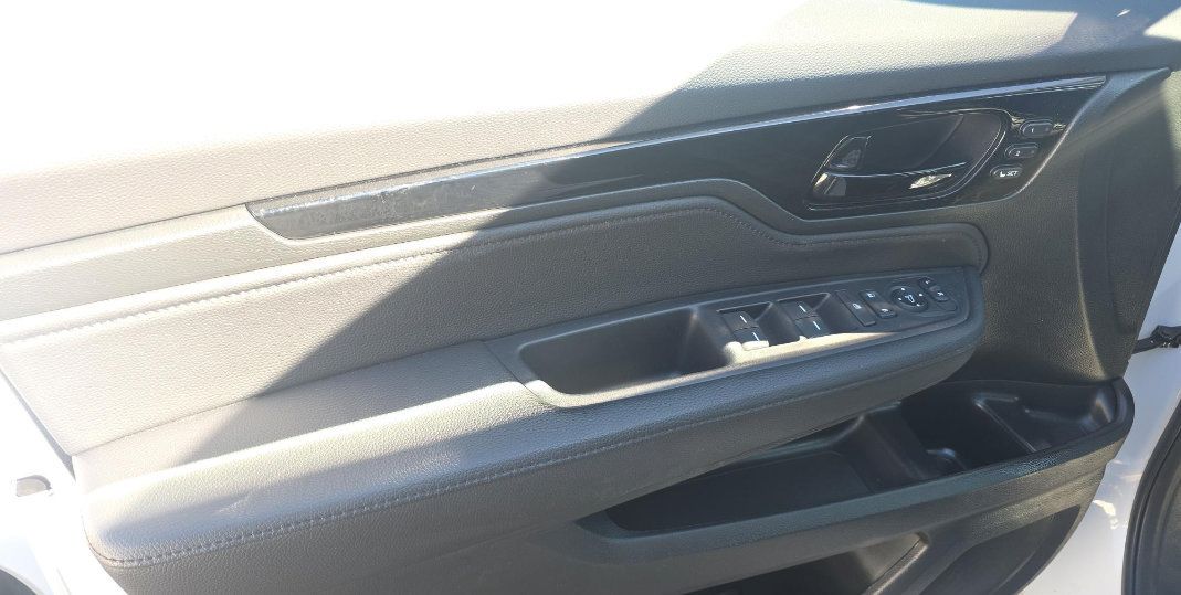 Used 2023 Honda Odyssey Touring image 13