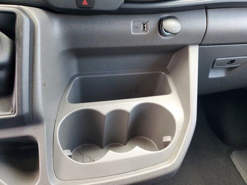 Used 2024 Ford Transit 350 XLT image 25