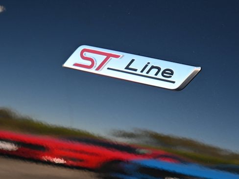 New 2026 Ford Escape ST-Line w/ Tech Pack #1 image 11